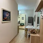 Haris Tirana