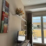 Haris 地拉那