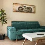 Apartment Haris *