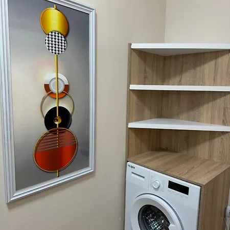 Haris Tirana