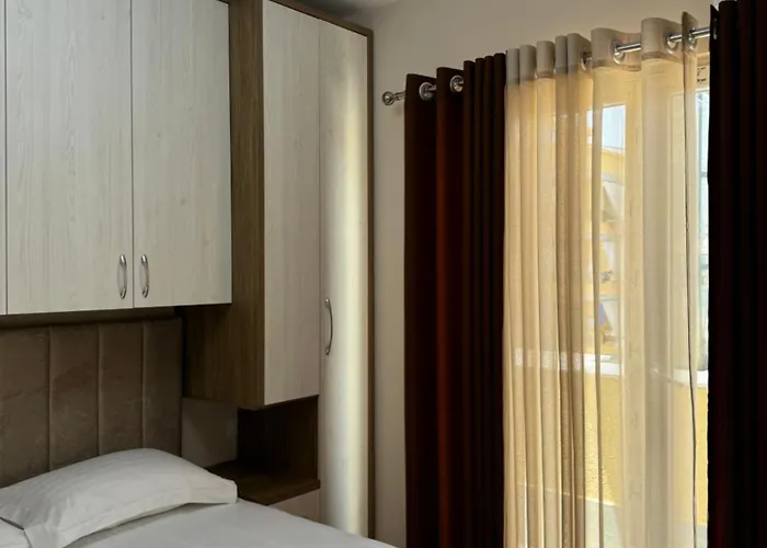 Haris 公寓 地拉那