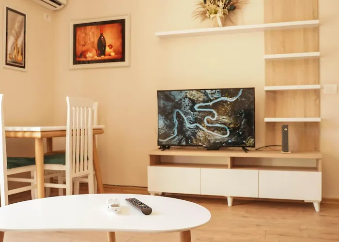 Haris Apartment Tirana